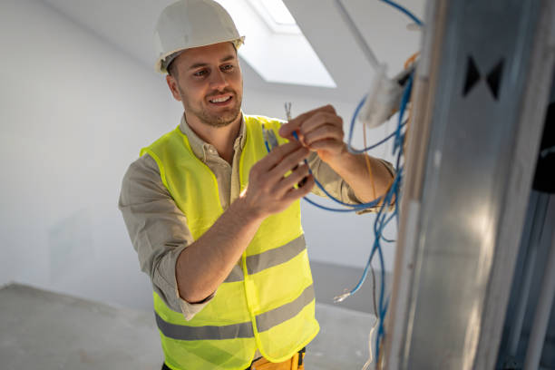Best Electrical Outlet Repair  in Springfield, MI